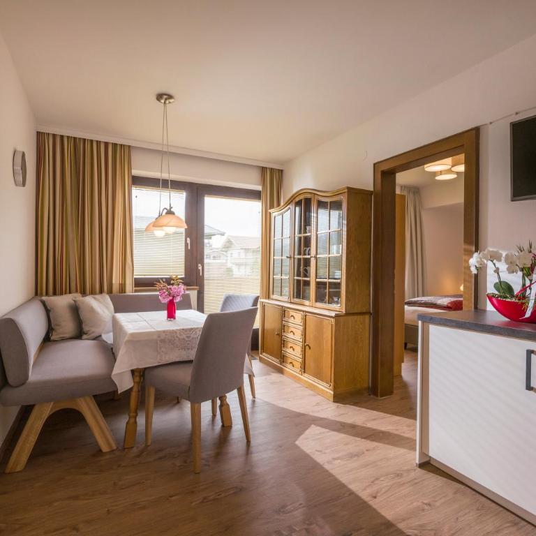 Ferienwohnungen Hochfilzer - Apartment mit 1 Schlafzimmer - 1