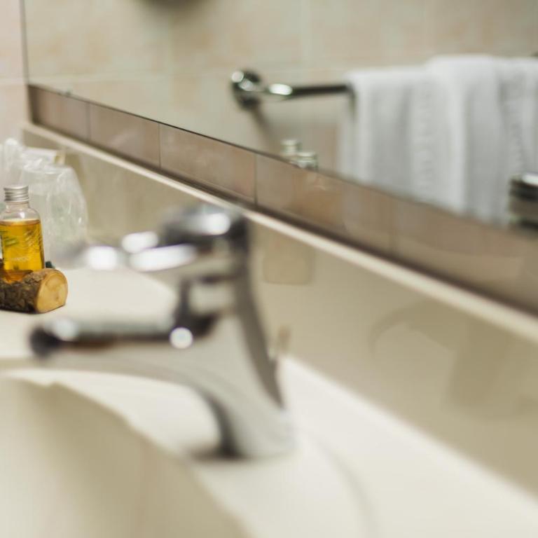 Hotel Catinaccio - Camera Familiare (2 Adulti + 2 Bambini) - 3