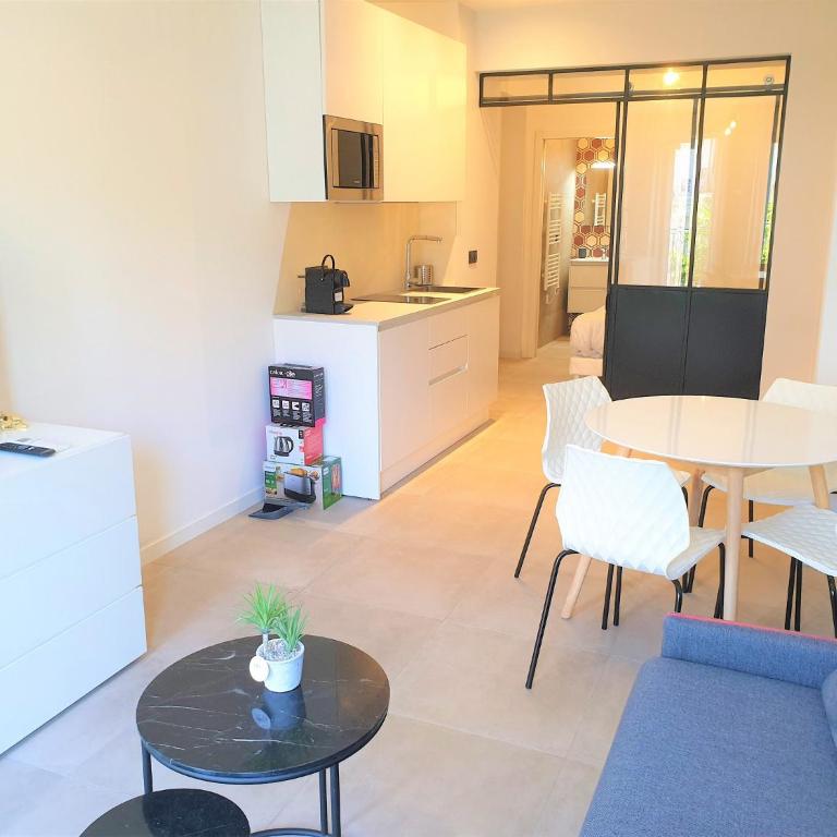 BAIE DES ANGES 2P 304 - Appartement - 5