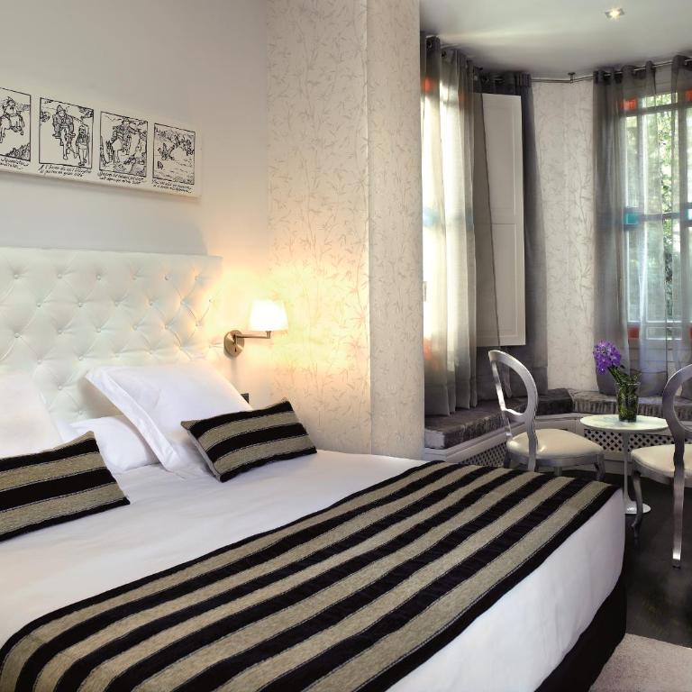 Hotel Villa Paulita - Deluxe Double or Twin Room with Lake View - 4