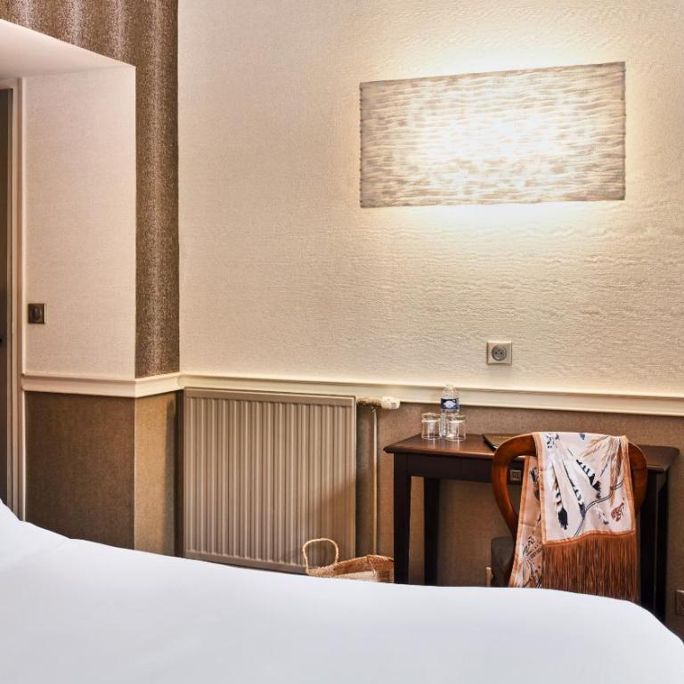 Hôtel Le Beaufort - Chambre Double Confort avec Vue sur Rue - 5