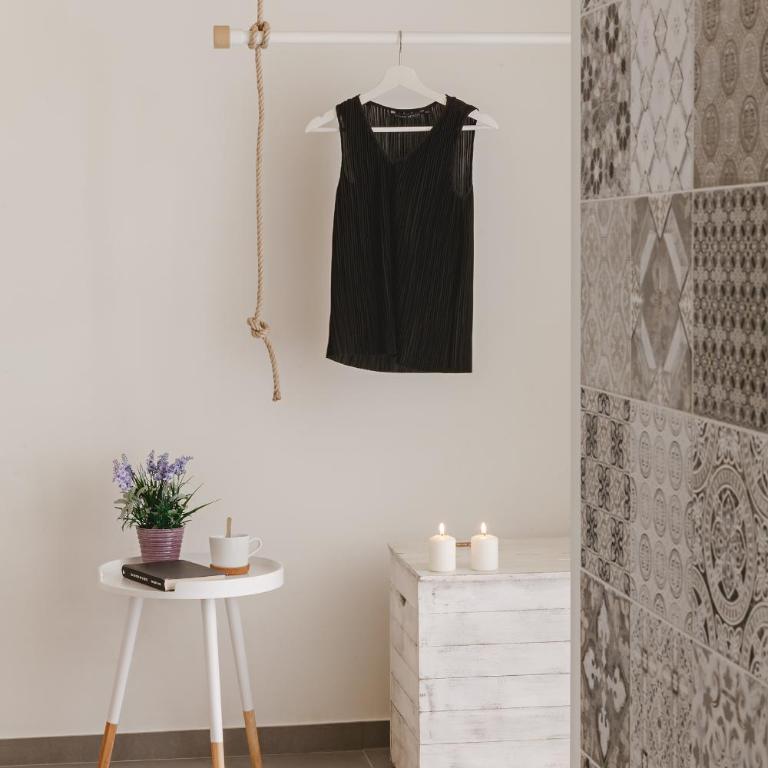 Hydria Rooms - Camera Matrimoniale con Patio - 7