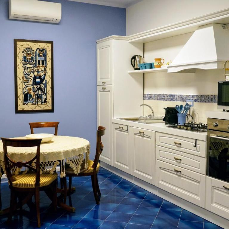 Sirentum Suite - Appartamento con 2 Camere da Letto - 6
