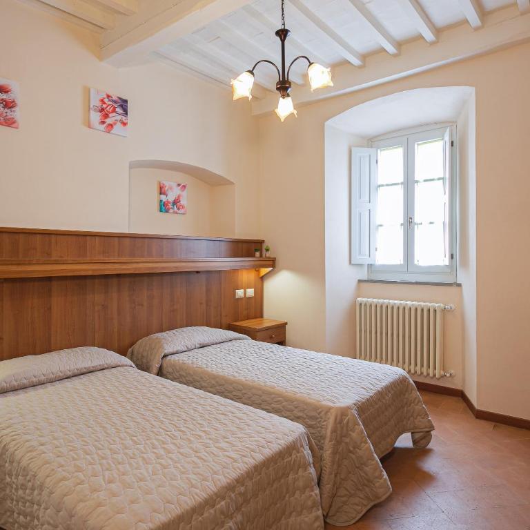 B&B San Francesco - Camera Matrimoniale/Doppia con Letti Singoli con Bagno Privato - 8