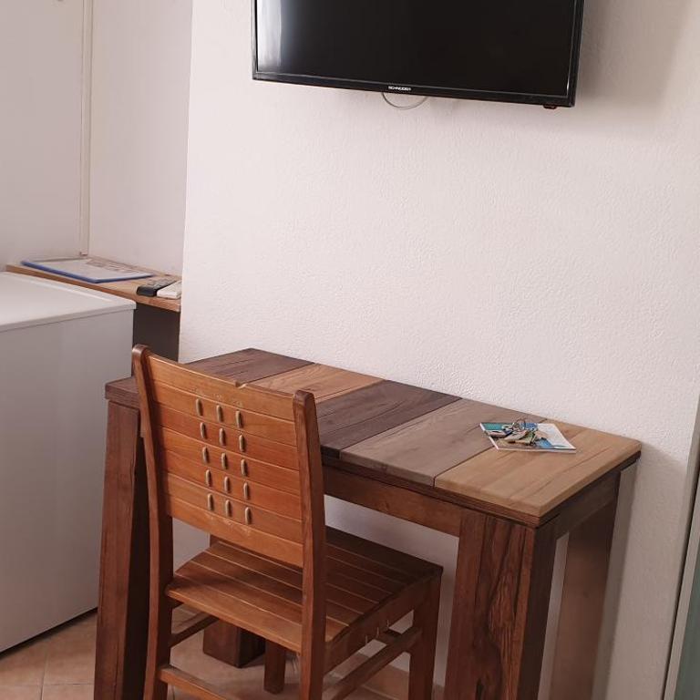 B&B Arghjola - Chambre Triple - 8
