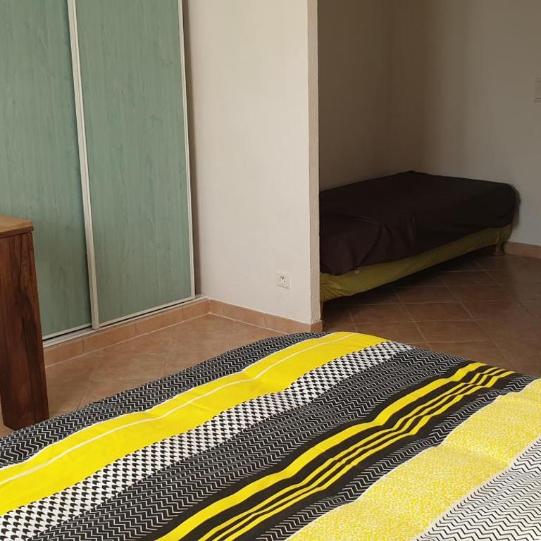 B&B Arghjola - Chambre Triple - 7