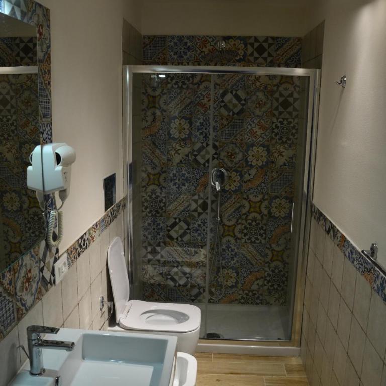 B&B Stella Maris Trapani Centro - Camera Tripla Luxury - 11