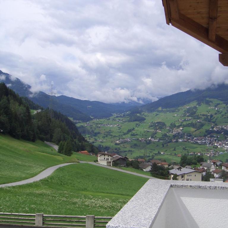 Apart Ferienraich - Apartment mit 2 Schlafzimmern und Balkon - 1