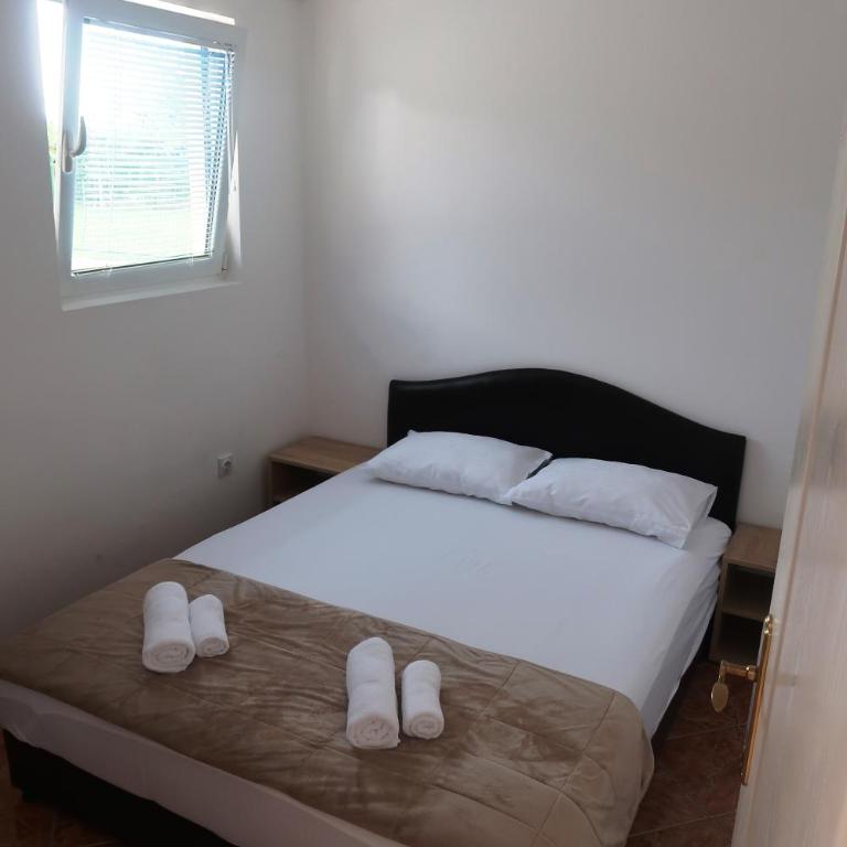 Apartments Maxi Katić - Standard Apartment - 6