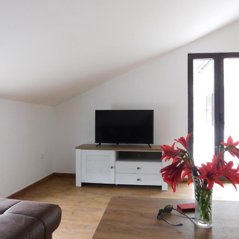 Apartman Posejdon - Two-Bedroom Apartment - 6