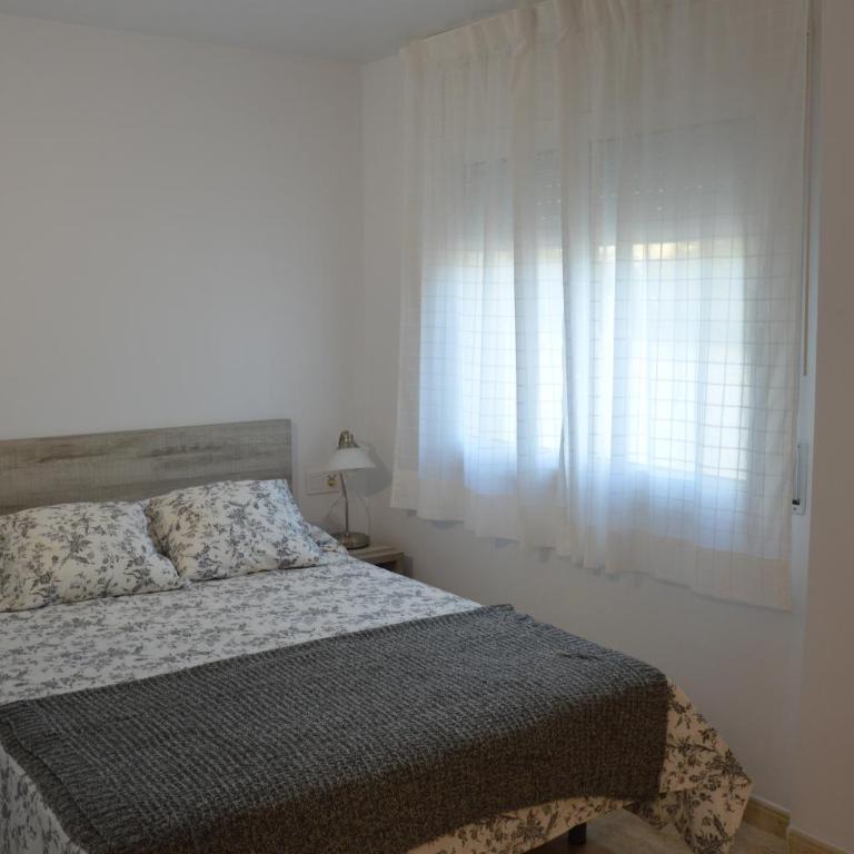 Pool, Beach, Golf & Hard Rock in Salou - Two-Bedroom Apartment - 3