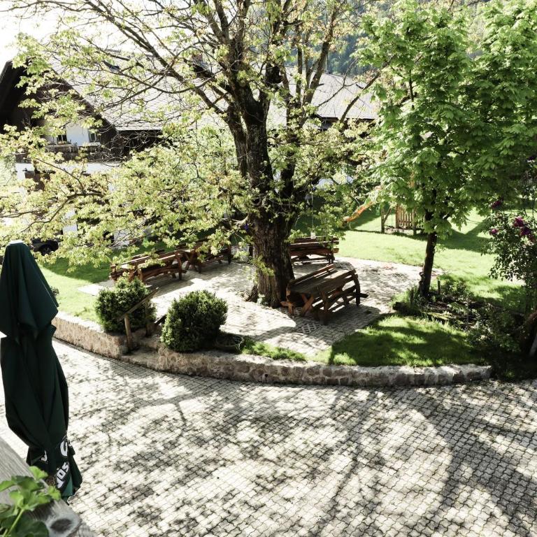 Urlaub am Bauernhof Feldbauer - Doppelzimmer mit Balkon - 10