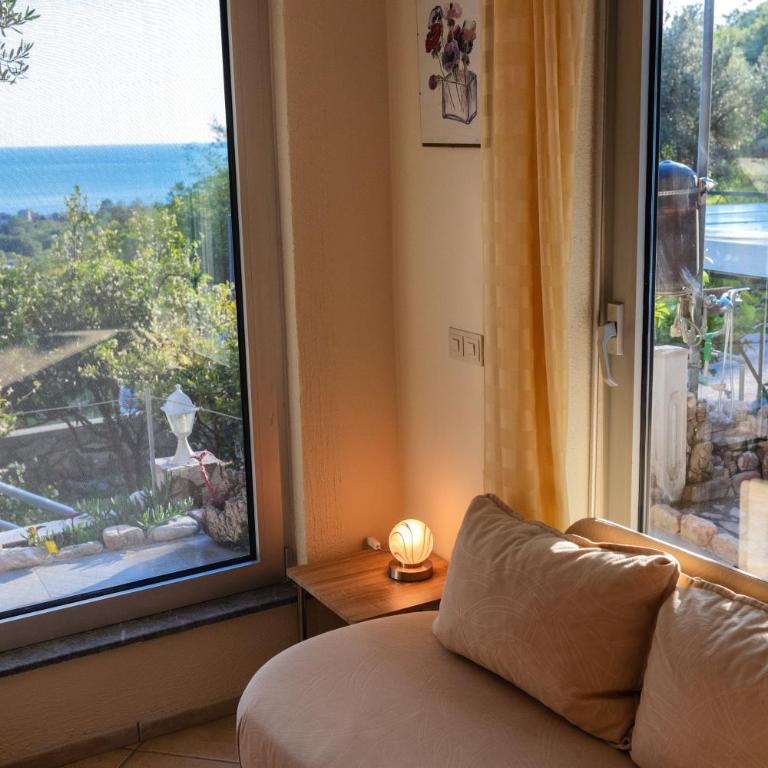 Apartments Mirian - Comfort Two-Bedroom Apartment with Sea View - 8