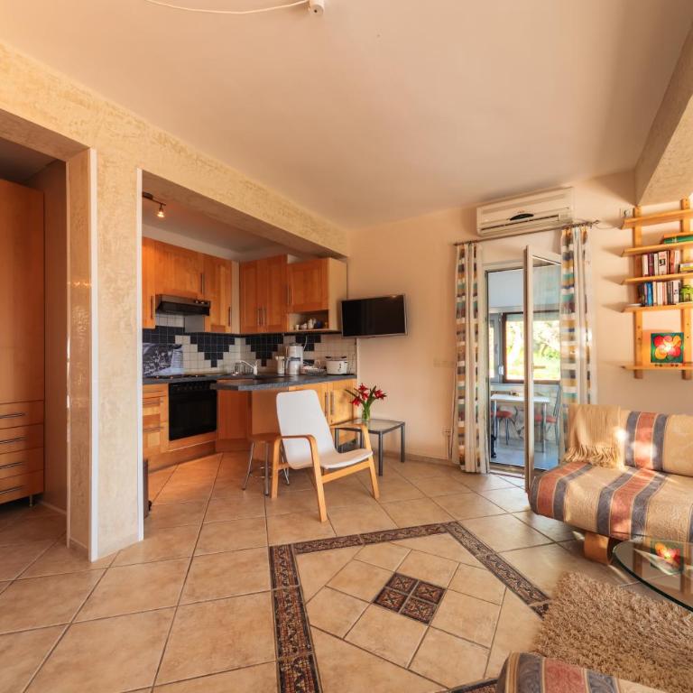 Apartments Mirian - Comfort Two-Bedroom Apartment with Sea View - 13