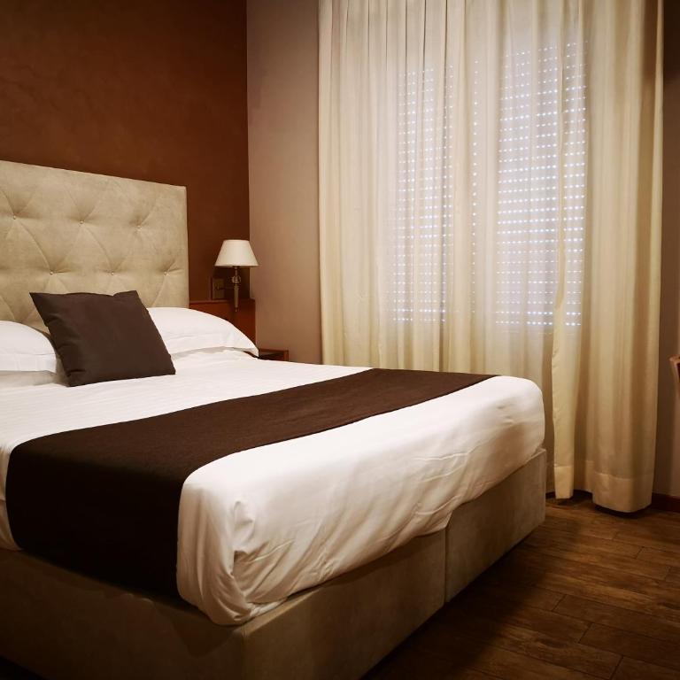 Hotel Clarin 14 by Dori - Camera Quadrupla Standard - 1
