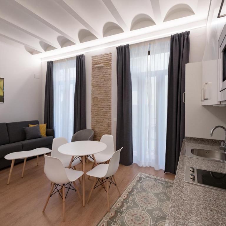 Old Town Flats Casa Burguerini - Deluxe Apartment - 10