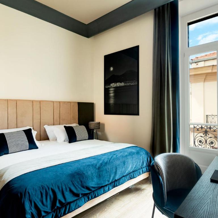 Amadomus Luxury Suites - Suite Deluxe - 1