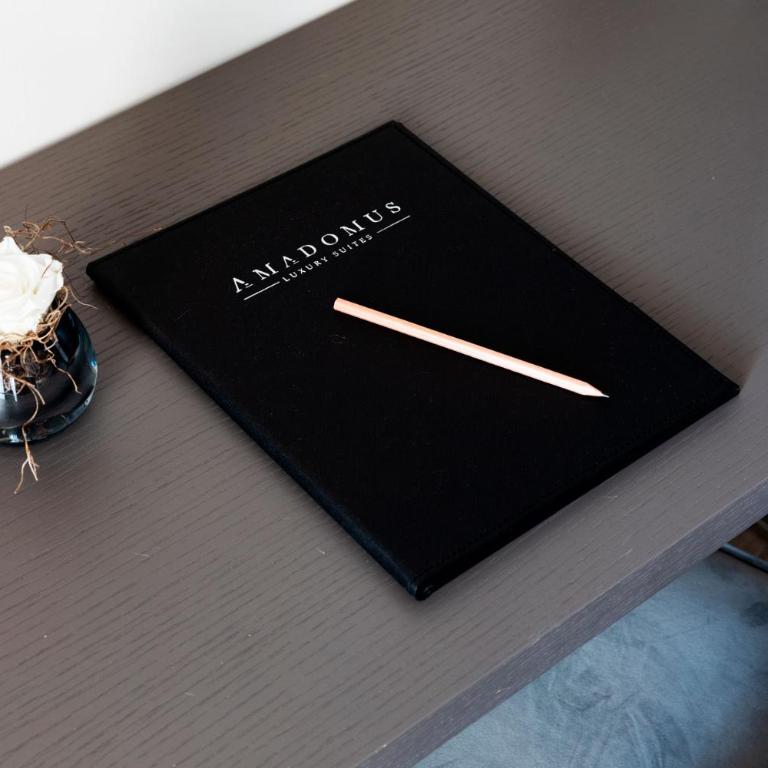 Amadomus Luxury Suites - Junior Suite - 10