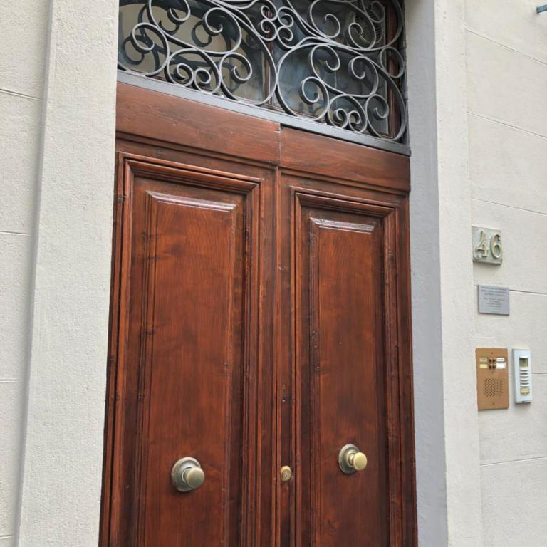 Florence Apartments Home Feeling - Vincent Two-Bedroom Apartment - 7