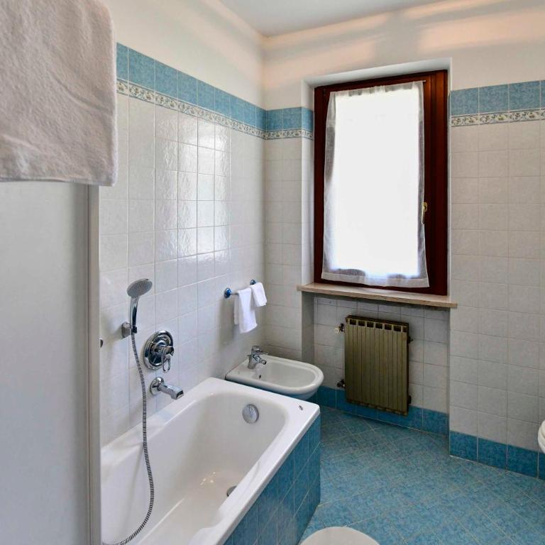 Welcome Traveller DIVINE CÉCILE - Camera Matrimoniale Deluxe con Vasca - 4