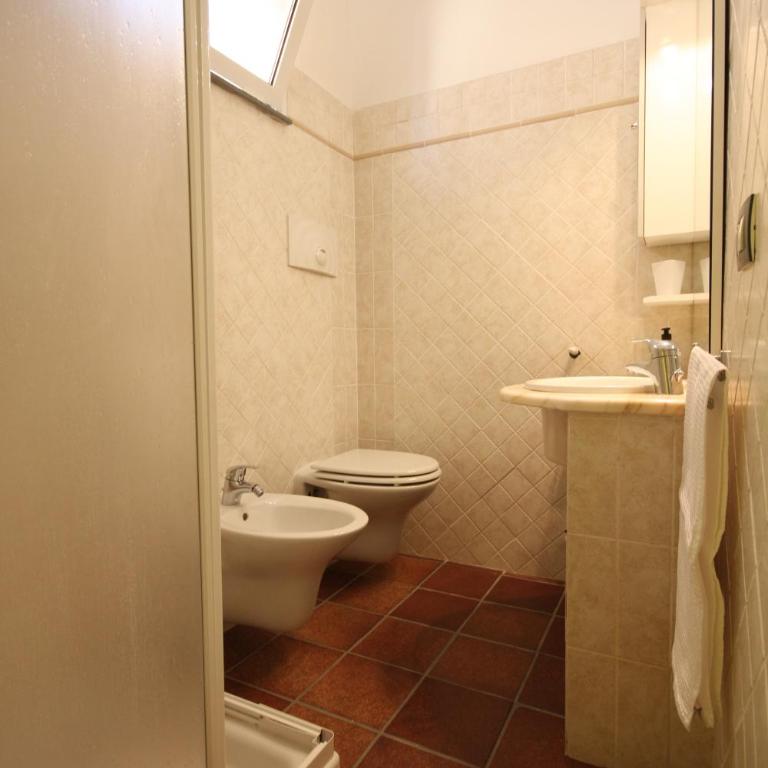 Porta del Vento - Camera Singola con Bagno Privato - 11