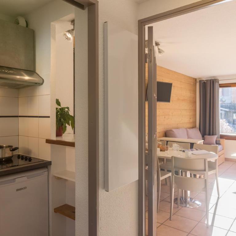 Chalets Jardin Alpin by Mountain Collection Immobilier - Appartement avec Vue sur la Montagne - 14