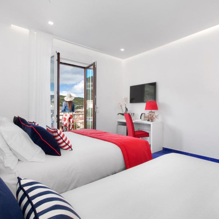 YourHome - Sersale Suites - Junior Suite con Balcone - 2