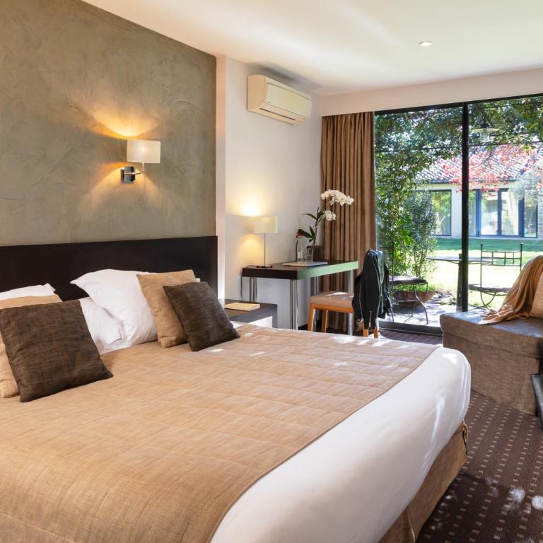 Hôtel Carcarille Restaurant Le C - Chambre Double - 2