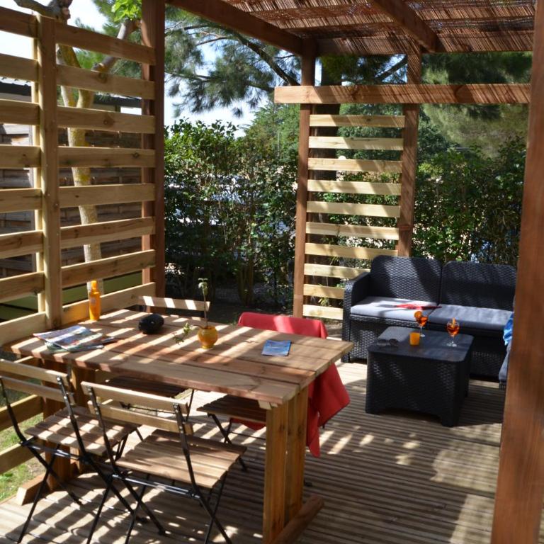 Domaine La Pinède Enchantée - Bungalow 2 Chambres - 1