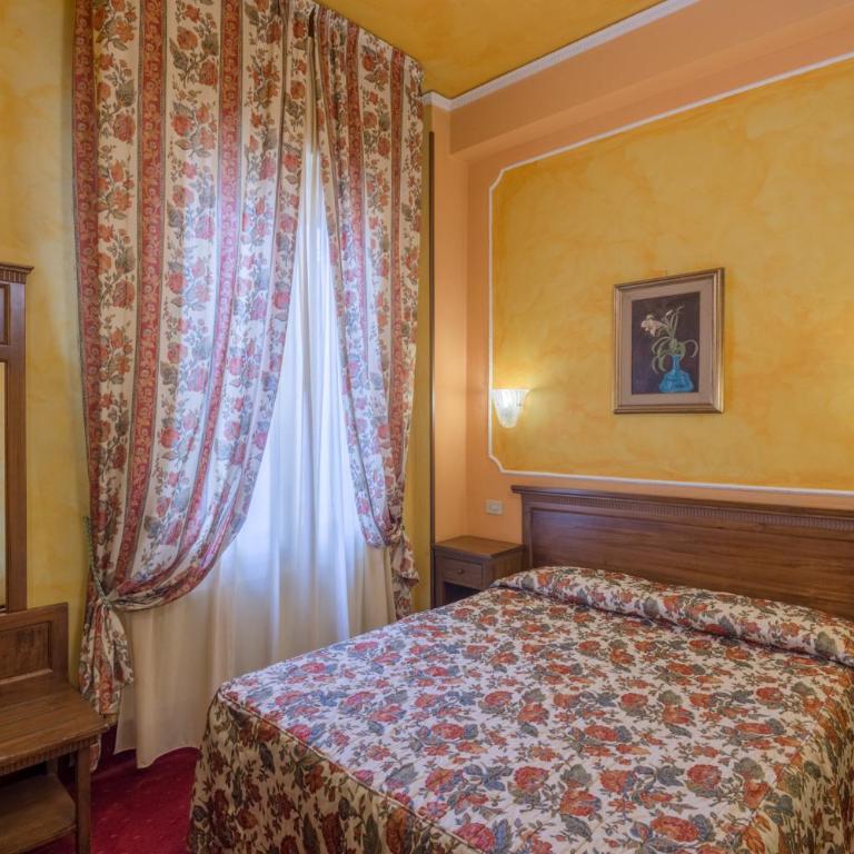 Hotel Minerva Palace - Camera Matrimoniale Standard - 1