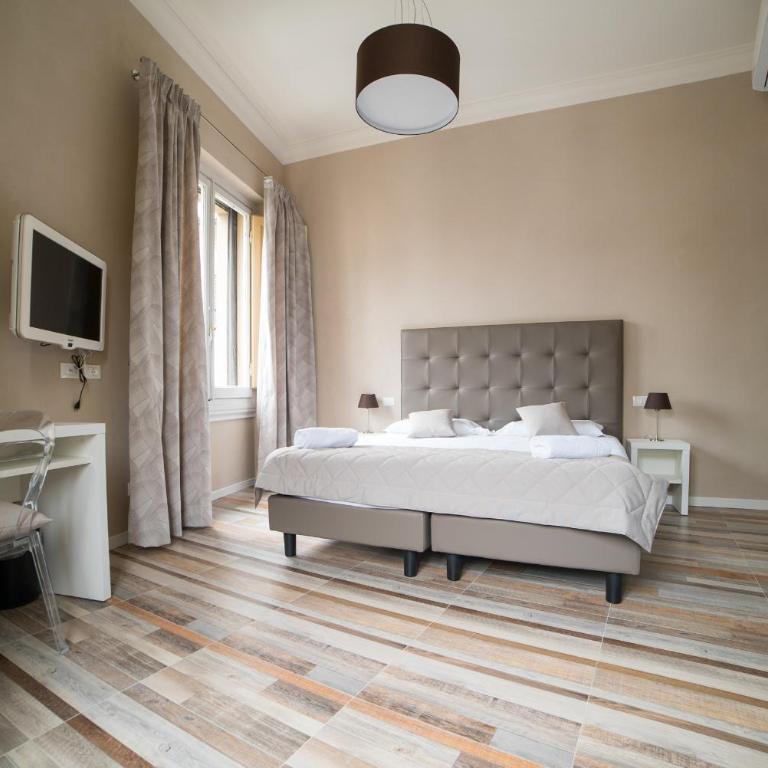 D'HOME FLORENCE - Camera Deluxe Matrimoniale/Doppia con Letti Singoli con Vista Città - 1