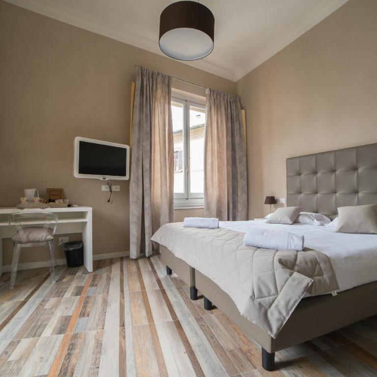 D'HOME FLORENCE - Camera Deluxe Matrimoniale/Doppia con Letti Singoli con Vista Città - 9