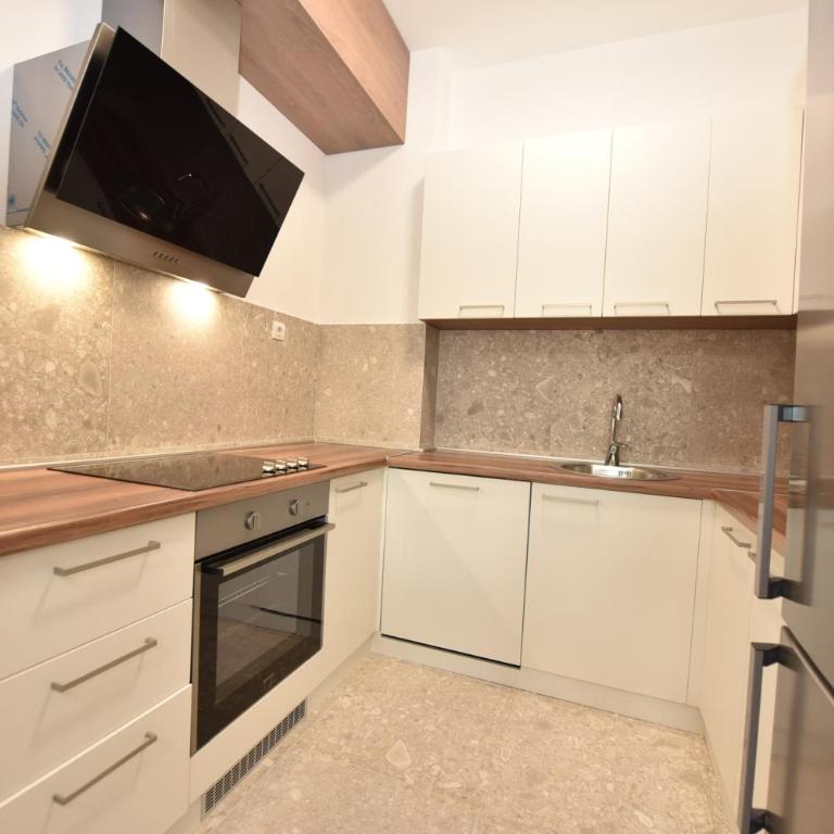 The Main Square Apartments - Deluks Apartman - 14