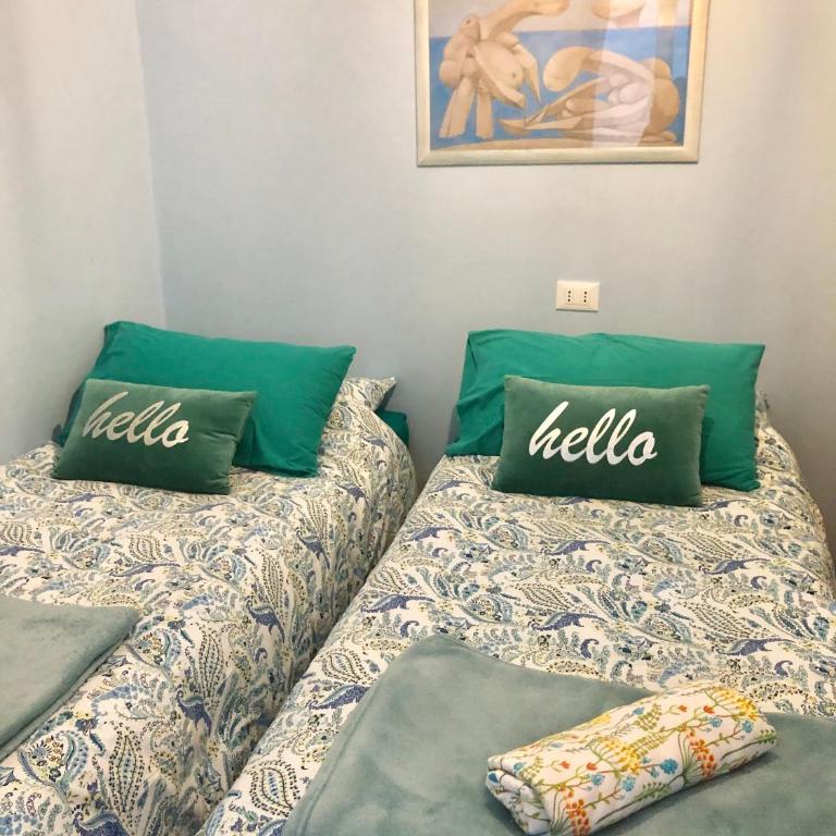 Alla Scalinata del Teatro Rossetti in viale XX Settembre parcheggio - Casa con 2 Camere da Letto - 21