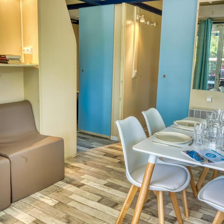 Camping Resort Les Champs Blancs - Chalet Climatisé (5 Adultes) - 6
