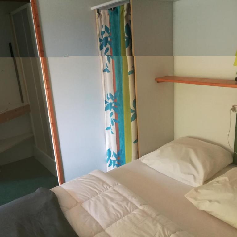 Les Chalets d'Argentouleau - Bungalow mit 2 Schlafzimmern und 2 Badezimmern (6 Erwachsene) - 3