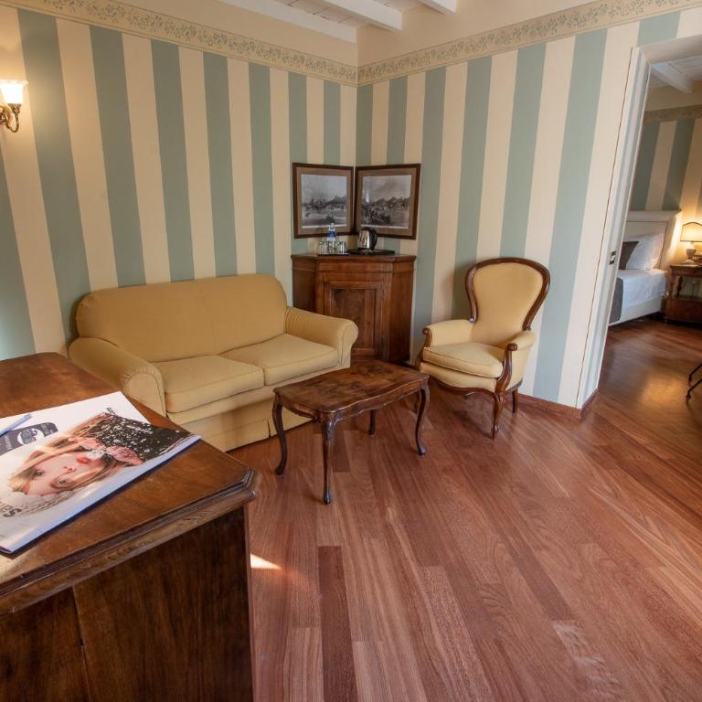 Albergo Le Due Corti - Camera Deluxe Matrimoniale/Doppia con Letti Singoli - 4