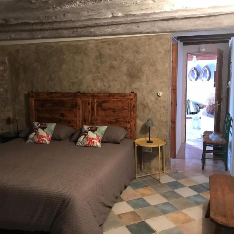 Apartamento El Fenal de Turmo Casa rural "El Capricho de Nieves" - Appartement - Vue sur Jardin - 28
