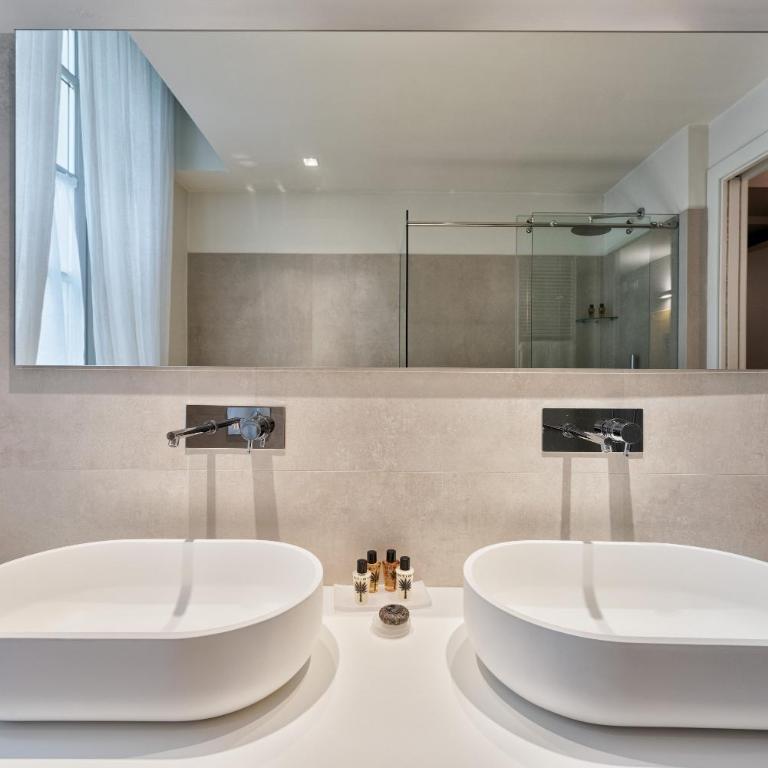 Palazzo Del Carretto-Art Apartments and Guesthouse - Apartment with Garden View - 2
