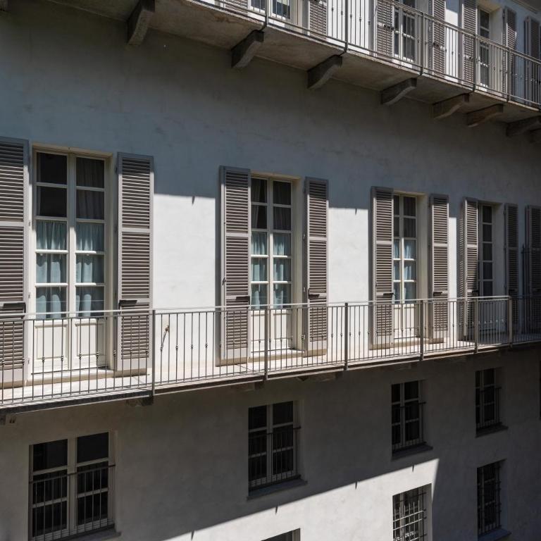 Palazzo Del Carretto-Art Apartments and Guesthouse - Apartment with Garden View - 3