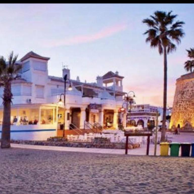 MI CAPRICHO BEACHFRONT- 9D Apartment with sea views - Costa del Sol - Apartamento de 2 dormitorios - 39