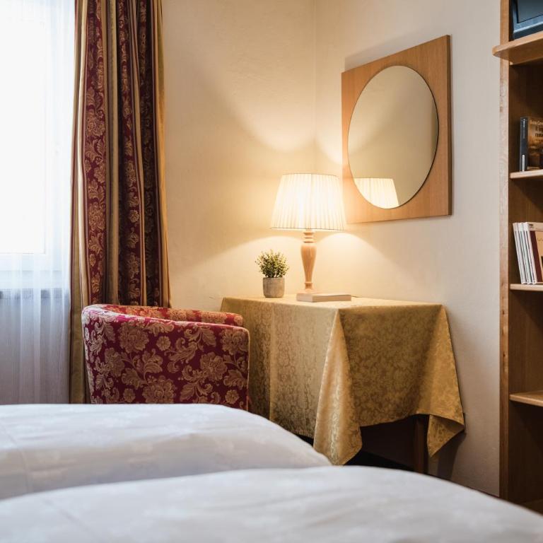 Hotel Monte Cherz - Camera Matrimoniale Economy - 6
