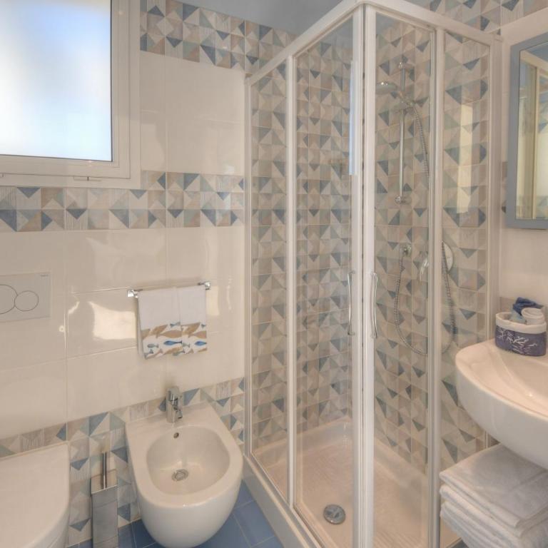 Vela d’Oro - Deluxe Double Room with Balcony and Sea View - 22