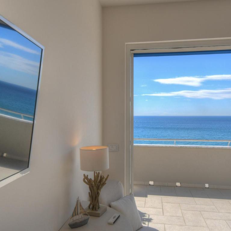 Vela d’Oro - Deluxe Double Room with Balcony and Sea View - 10
