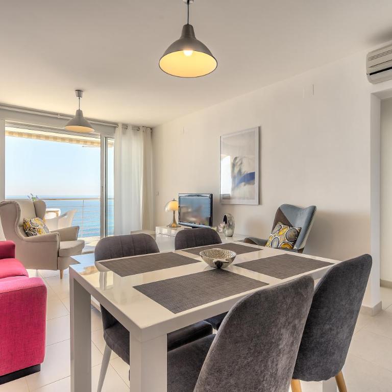 Apartamento Bellas Vistas - Two-Bedroom Apartment - 11