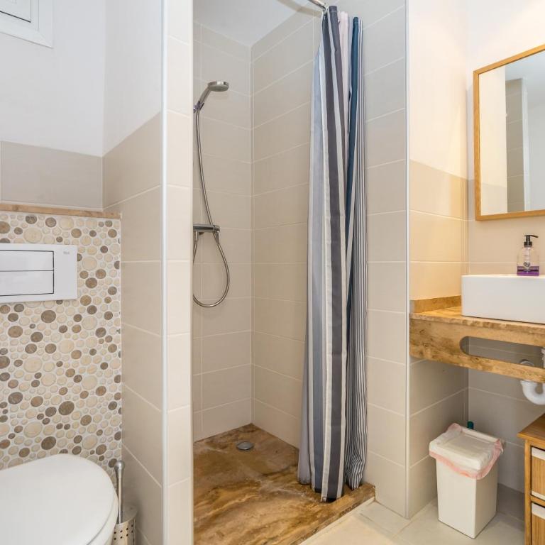 Apartamento Bellas Vistas - Two-Bedroom Apartment - 15