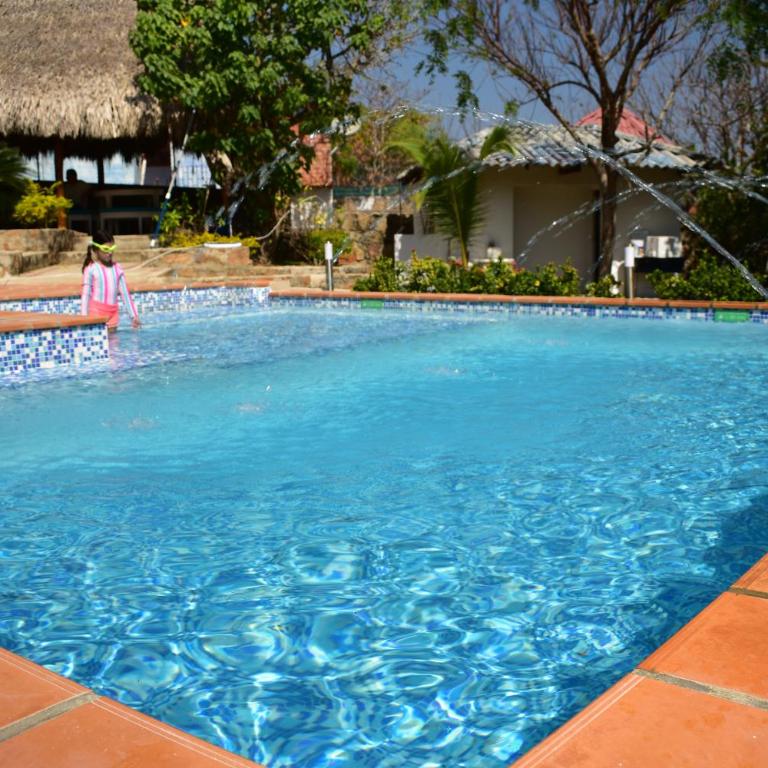 Casa en Santa Veronica Atlantico - Villa de 3 dormitorios - 3