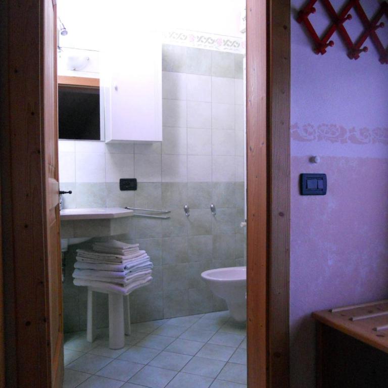 Hotel Garnì Salvanel - Vierbettzimmer - Dachgeschoss - 4