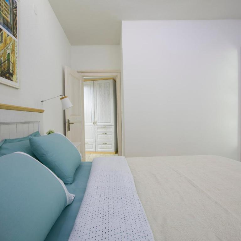 P.S. Cattaro Apartments - Superior Apartment - 33