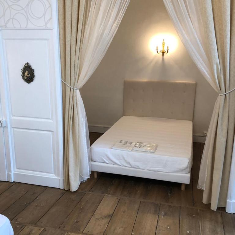 Chateau de Grand Bonnefont - Villa - 27